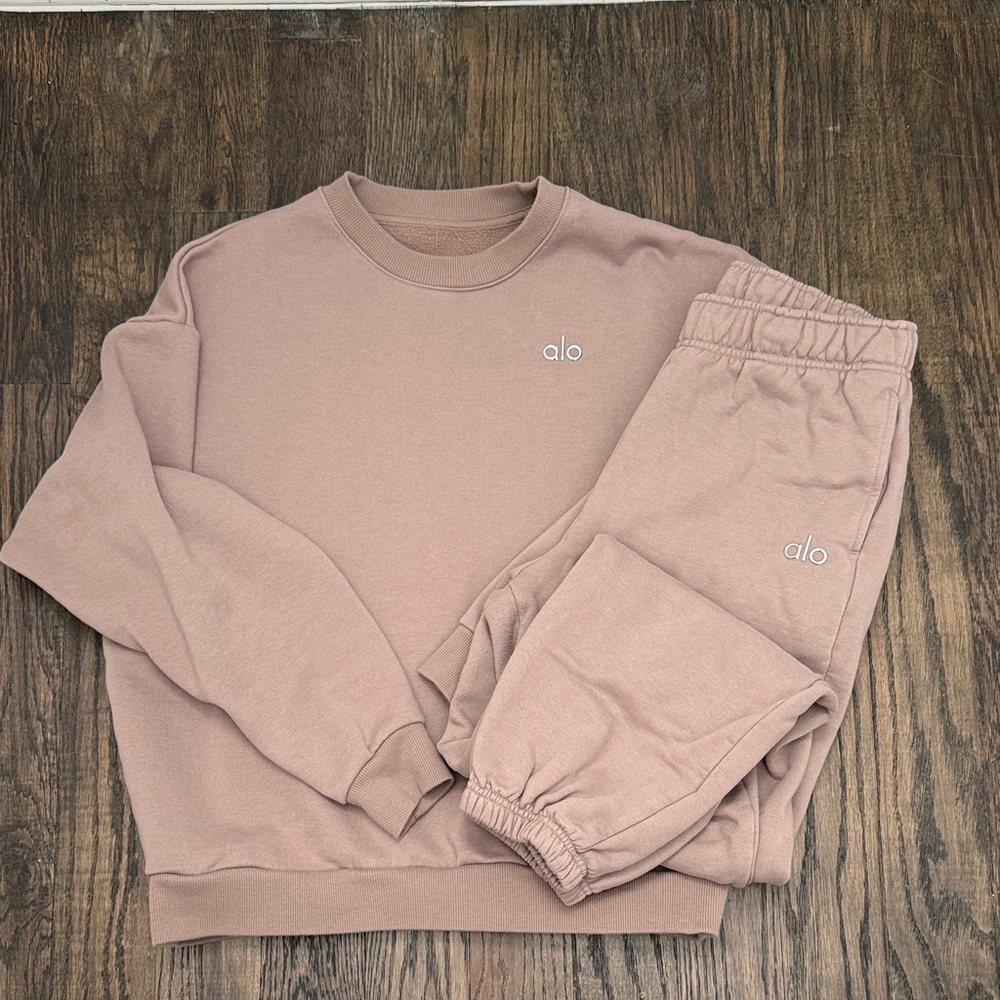 ALO Accolade Set - Taupe